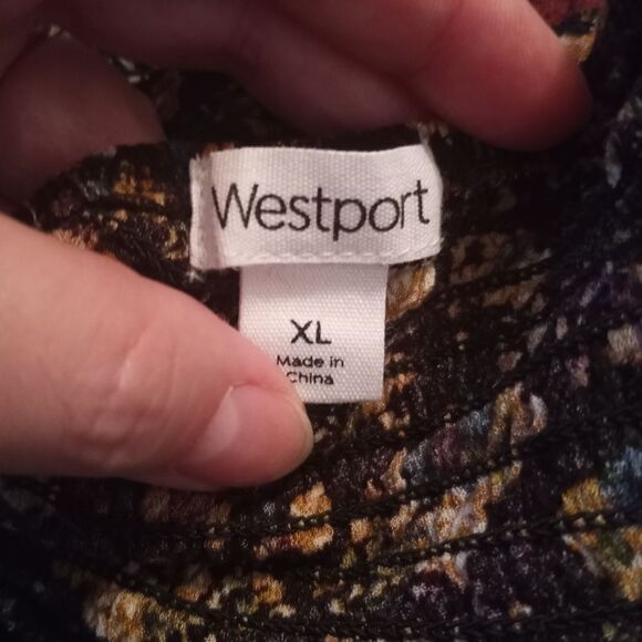 WESTPORT BLACK, PURPLE, & CREAM FLORAL OFF-THE-SHOULDER BLOUSE SZ.XL EUC - Picture 5 of 7